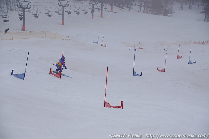 札幌国際スキー場 ICI石井スポーツ presents 佐々木明と滑ろう！初開催『ウェーブバンク スラローム』♪